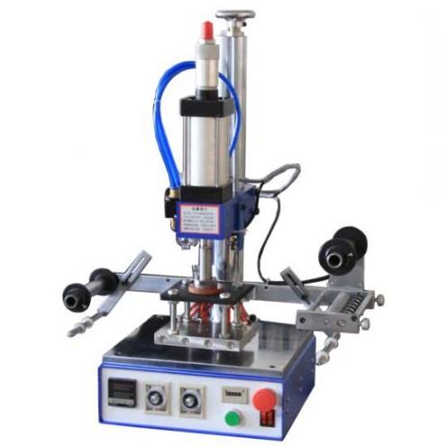 小型气动烫金机。塑料标签烫金机，皮革商标烫金机，礼盒烫金机