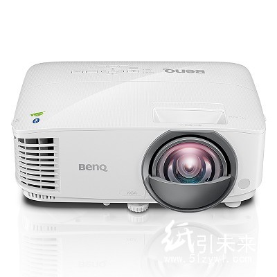 明基（BenQ）E610 短焦投影仪 3000流光 DLP显示技术 手动变焦 1024*768dpi 最高300英寸显示 单主机（不含线材及相关配件费用）主机2年，灯炮半年保修